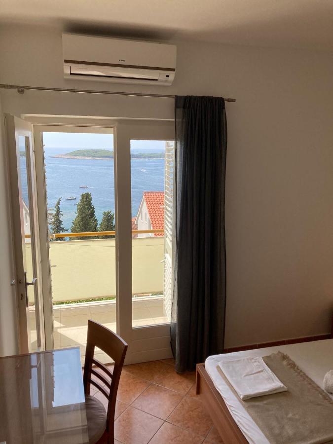 Rooms Vinka Tudor Хвар Экстерьер фото