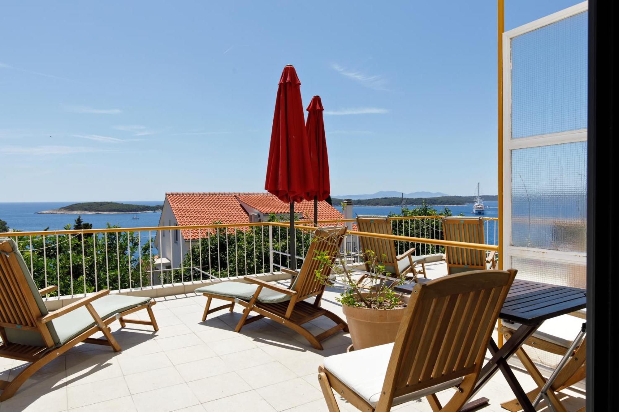 Rooms Vinka Tudor Хвар Экстерьер фото